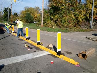 Elm Street railroad crossing
